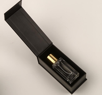 Emballage de parfum, boîte rigide, fermeture magnétique, laminage noir mat, logo estampé à chaud avec insert en EVA, ODM OEM