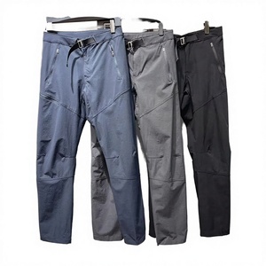 Chaqueta Cortavientos Impermeable de Invierno de Alta Calidad, con Cierre de Cremallera, Corte Holgado, para Ciclismo, Senderismo y Actividades al Aire Libre - Product Image 2