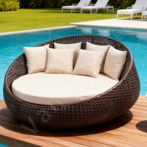 أسرّة على شكل حديقة من الراتان أو الخيزران الأبيض ، مناسبة للأماكن المفتوحة ، مناسبة لحوض السباحة - Product Image 2