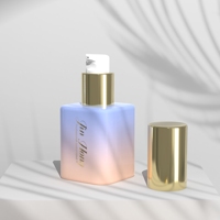 Botol Kaca Kosmetik Cair Mewah 30ml 50ml OEM ODM Pabrik dengan Pompa