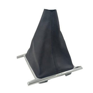 Pomo de Palanca de Cambios Manual de Cuero Cromado para VW Amarok 2010 2011 2012 2013 2014 2015 2016 2017 <span class=keywords><strong>2018</strong></span> -2022 - Product Image 1