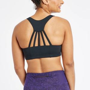 Sujetador deportivo personalizado de alto soporte, sin espalda, con tirantes cruzados, tipo halter, largo, de alta calidad, ideal para lactancia y entrenamiento. - Product Image 4