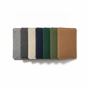 Housse pour ordinateur portable en feutre de laine 13-16 pouces, bords cousus, ouverture supérieure fine, languette en cuir tanné végétal, doublure en coton, logo personnalisé, pour entreprise - Product Image 6