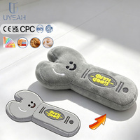 Uyeah OEM/ODM Faible MOQ Usine de fabrication sur mesure : Poupée en peluche mignonne en forme de clé à molette, pince et pelle, jouet en peluche doux en coton personnalisé en forme d'outils, cadeau de marque