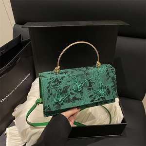 Sacs à main carrés à poignée supérieure en métal Sacs à main de fête pour femmes avec décoration papillon Lady Crossbody Shoulder Bag Clutch Purses - Product Image 4