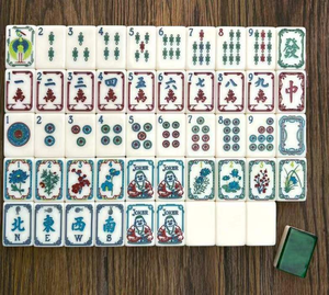 160 tuiles de mahjong américaines en acrylique, motif floral paon vintage, ensemble de jeu durable et portable pour 4 joueurs - Product Image 1