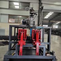 Machine de soufflage automatique de bouteilles en plastique pour la fabrication de contenants en HDPE pour détergents, huiles, cosmétiques et produits chimiques