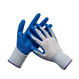 Guantes de Protección Laboral con Goma, Dacrón, Nailon, Impermeables, Resistentes al Aceite, Antideslizantes y Antiarrugas - Product Image 3