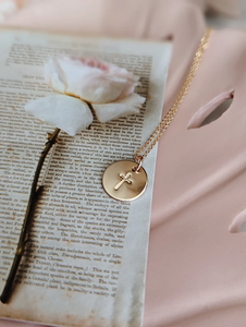 Collana con Croce in Acciaio Inossidabile, Gioiello Cristiano Delicato, Impermeabile e Ipoallergenico, Regalo per Lei per Pasqua e Festa della Mamma - Product Image 3