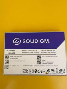 D5-P5316 15.36TB U.2 NVMe SSD SSDPF2NV153TZ PCIe 4.0 SSD d'entreprise pour centre de données - Product Image 2
