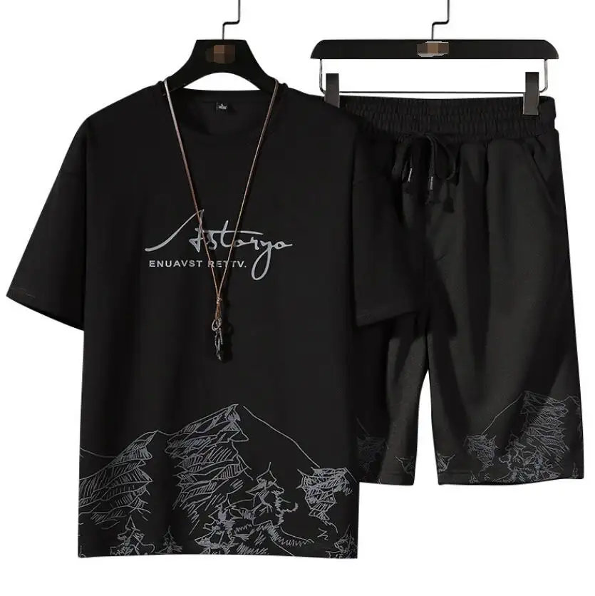 Men's short sleeved T-shirt set new summer print fashion slim fit large sports two-piece set