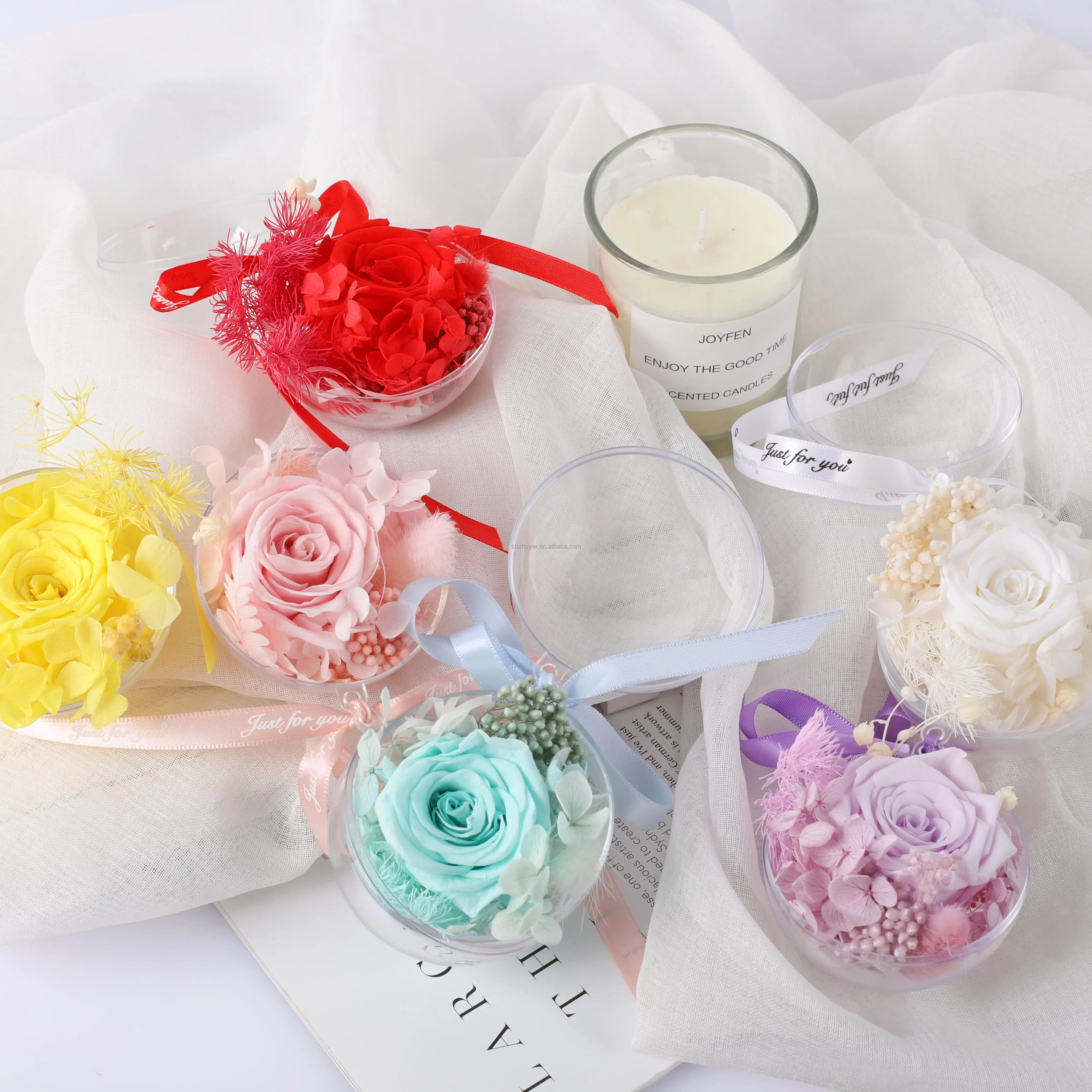 Factory Wholesale High Quality Real Touch Artificial Rose Flowers Christmas Gift Decoration Baubles Everlasting Acrylic Rose Box