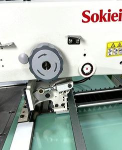 Machine à coudre électronique programmable industrielle à motifs préprogrammés - Product Image 3