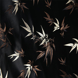 Fabrication <span class=keywords><strong>de</strong></span> tissu <span class=keywords><strong>de</strong></span> brocart <span class=keywords><strong>de</strong></span> soie commercialisable, matériau jacquard pour les vêtements chinois traditionnels - Product Image 2