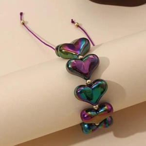 Collana da donna a forma di cuore con perline in acrilico colorato, stile Ins, semplice ed elegante, perfetta per l'anniversario - Collezione estiva di successo - Product Image 4