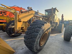 Niveleuse Caterpillar 16H d'occasion à bas prix, jaune, robuste, garantie 6 mois, modèle original pour l'entretien des routes minières - Product Image 2