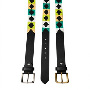 Cinturones de Cuero Genuino de Última Llegada con Hebilla de Latón Dorado, Altamente Duraderos y con Diseños Personalizables, Cinturón Moderno para Hombre - Product Image 1