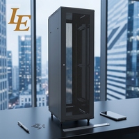Armoire de serveur en rack pour centre de données, en acier, sur pied, 19U, 600*1100mm, en stock
