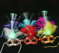 Femmes chaudes déguisement fête Halloween LED allumer des masques de plumes de fibre pour la barre de mariage Cosplay