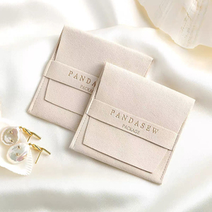Custom design logo soft micro fiber jewelry packaging pouch and box, suede microfiber envelope jewelry pouch
