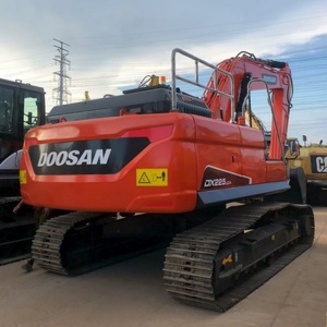 Excavatrice DOOSAN DX225LCA d'occasion, pelle mécanique lourde de 22 tonnes, modèles originaux Doosan DX220LC-7, 300LC-7, 420LC-7, 225LC-9C à vendre - Product Image 1