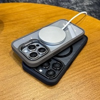 Étui magnétique 3-en-1 en métal avec protection d'objectif et support pour iPhone séries 17/16/15/14/13/12/11 – Coque antichoc en TPU