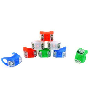 Luz trasera de rana para bicicleta, luz trasera LED de silicona para bicicleta, resistente al agua, ciclismo nocturno, luz de advertencia, herramienta de <span class=keywords><strong>mano</strong></span>, interruptor Manual - Product Image 4