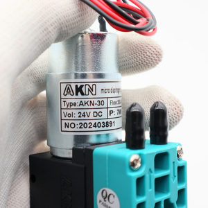 Bomba de tinta de microdiafragma original de 24V CC 7W 300-450 ml/min UV/acuosa/bomba de circulación de tinta solvente ecológica para impresora de inyección - Product Image 3