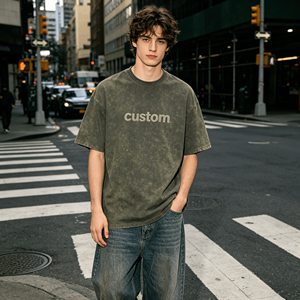 เสื้อยืดดีไซน์เนอร์ทรงบ็อกซี่ OEM/ODM ปักโลโก้ด้วยคริสตัล เสื้อผ้าสตรีทแวร์ พิมพ์ลาย เสื้อยืดคอตตอนทรงหลวมไหล่ตก คุณภาพสูง - Product Image 3