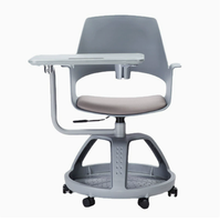 Chaise d'entraînement scolaire en plastique réglable en hauteur avec tablette intégrée, siège rembourré, base de rangement et roulettes pour salles de classe universitaires intelligentes