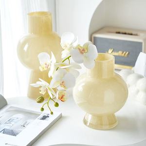 M Cream Style <span class=keywords><strong>Fenton</strong></span> Jarrón medieval Vidrio de alto grado Luz Flor de lujo Adorno decorativo francés Estilo Ins Florero de terrario - Product Image 4
