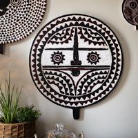 Accessoires de style tribal, Art mural décoratif fait main, Masque totem, Pièce d'exposition, Décoration intérieure naturelle, Style maison bio
