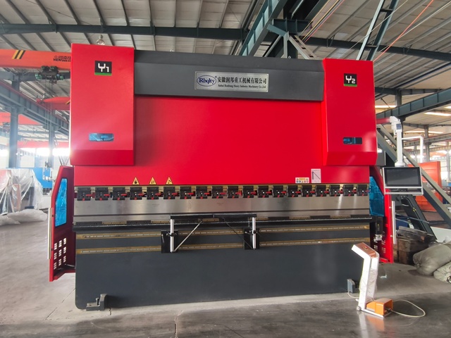 CE Certified CNC Press Brake with Dutch Delem DA53TX Control System 4+1 Axis High Precision Metal Fabrication