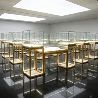 Étagère en acier inoxydable avec éclairage LED, vitrine à bijoux en verre pour magasin de détail