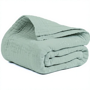 Manta de Muselina 100% Algodón Color Verde Salvia, Manta Envolvente de Algodón, Manta para Cama, Sofá - Product Image 1