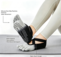 Chaussettes de yoga à cinq doigts pour femmes, couleur dégradée, à talon ouvert et sangle croisée, chaussettes de Pilates absorbant la transpiration, chaussettes de sport à doigts séparés