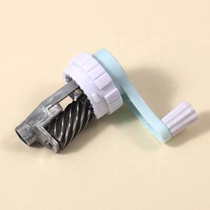 <span class=keywords><strong>Taille</strong></span>-crayons manuel Foska multifonctionnel en acier allié <span class=keywords><strong>de</strong></span> haute qualité avec lame en spirale pour enfants, artistes, étudiants et bureaux - Product Image 3