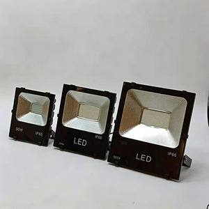 Projecteur LED 50W 100W à puce COB IP66 extérieur haute luminosité large faisceau à montage en surface - Product Image 2