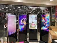 Напольная цифровая вывеска и дисплей