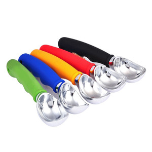 Ice Creem Scoops Digger Cookie Spoon Spade Ball Maker Aleación de zinc Helado Scooping Goma antideslizante Pequeña excavadora Cuchara para helado - Product Image 5