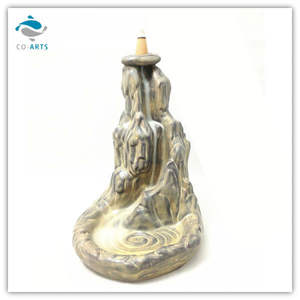 Quemador de incienso Mountain Stream-Soporte de cerámica - Product Image 1