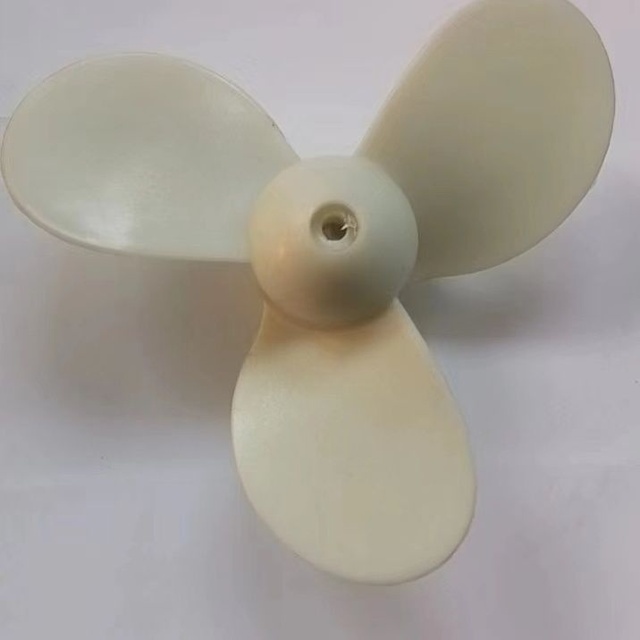 Outboard Three-Blade Reinforced Nylon and Plastic Marine Propeller with Accessories