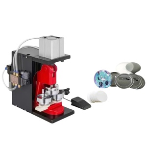 Machine à badges pneumatique magnétique 58 mm pour la fabrication de produits en plastique - Product Image 2