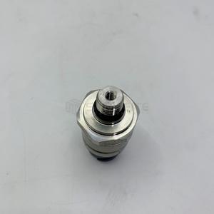 Sensor de Presión Cummins 3408562 Tipo Manómetro con Montaje Roscado Piezoresistivo para Motor de Excavadora - Product Image 1