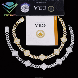 Pulsera Cubana de Plata de Ley S925 Unisex con Trébol de la Suerte, Chapada en Oro Blanco y Amarillo, con Certificado GRA, Moissanita VVS para Hip Hop - Product Image 1