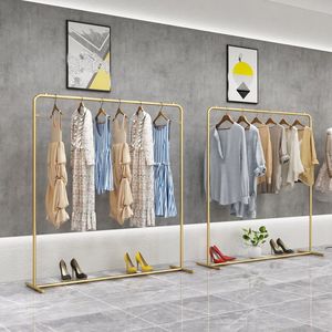 Le portemanteau sur pied pour chambre à coucher est <span class=keywords><strong>un</strong></span> support mobile pour suspendre, ranger et sécher les vêtements. Il est multifonctionnel - Product Image 3