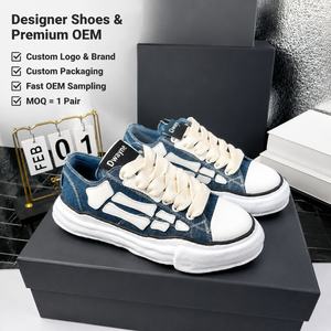 Nouvelles baskets de luxe 2026 pour hommes et femmes, en toile denim de haute qualité, bleu marine et crème, avec lacets larges style Y2K Street, motif squelette - Product Image 1