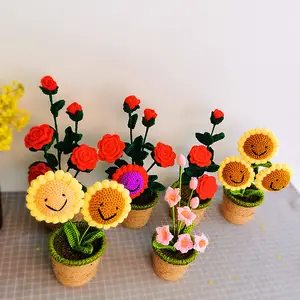 Wholesale Fashion Handmade Woolen Yarn Crochet Knitting Artificial Flower For Home Decor