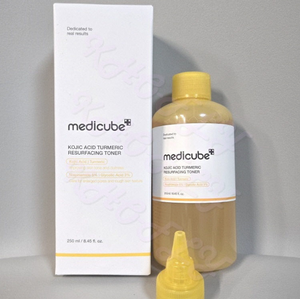 Tónico Facial medicube con Ácido Kójico y Cúrcuma 250ml, Tónico con Ácido Kójico y Cúrcuma para Iluminar la Piel Opaca, Aclarar Manchas Oscuras, Suave - Product Image 2