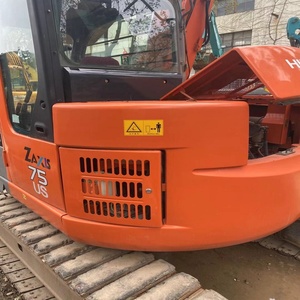 รถขุดตีนตะขาบฮิตาชิ ZX75US ปี 2024 มือสอง ขนาด 7 ตัน บุ้งกี๋ 0.33 เมตร พร้อมเครื่องยนต์ มอเตอร์ และปั๊ม ใช้งานน้อย เหมาะสำหรับงานก่อสร้าง - Product Image 5